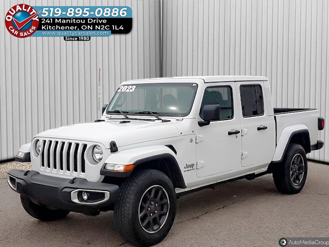 2023 Jeep Gladiator Overland 4x4 *LEATHER-NAVIGATION* Photo