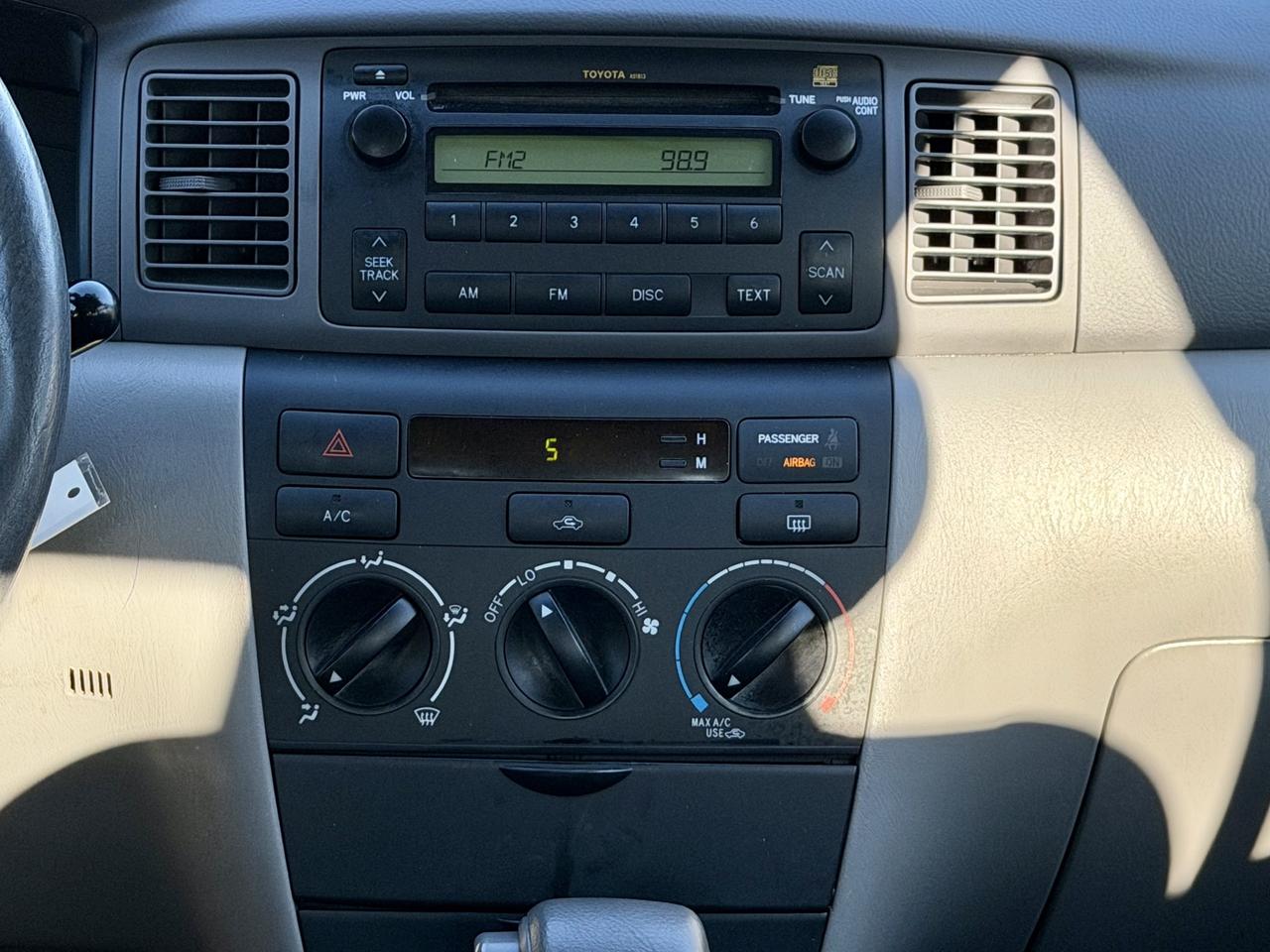 2007 Toyota Corolla FINANCING AVAILABLE Photo13