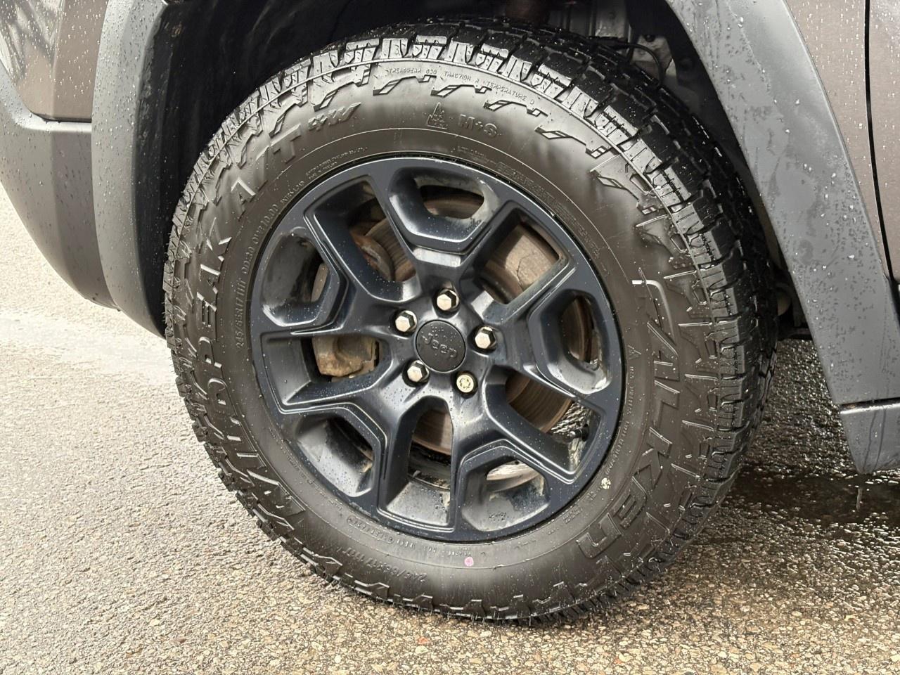 2021 Jeep Cherokee TRAILHAWK ELITE 4X4 Photo