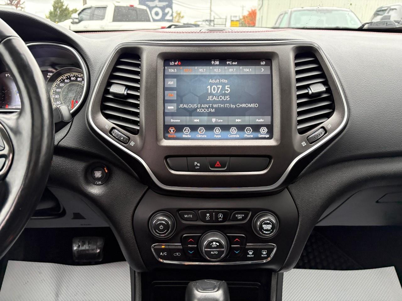2021 Jeep Cherokee TRAILHAWK ELITE 4X4 Photo