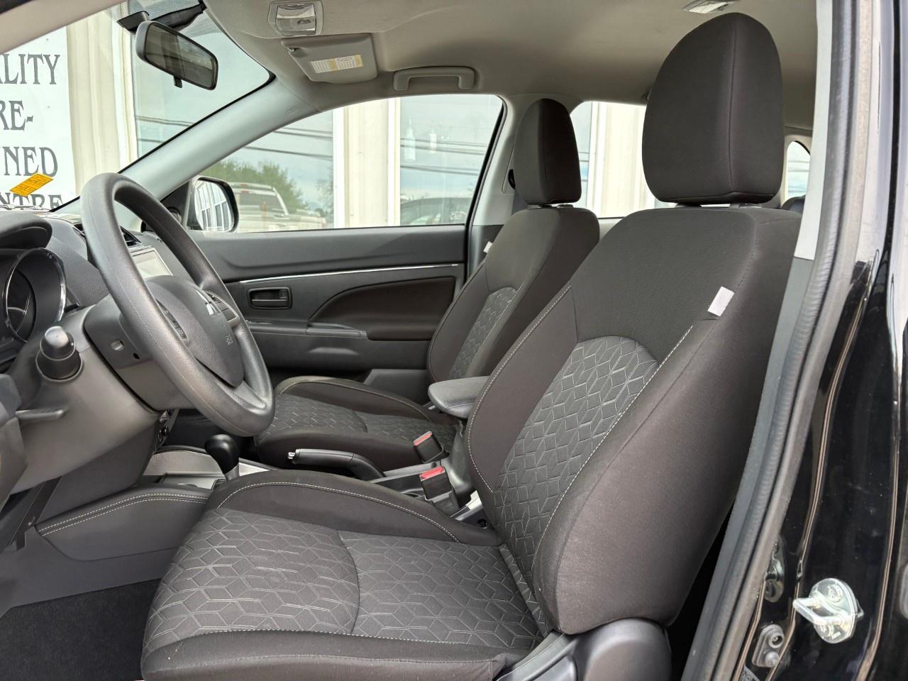 2025 Mitsubishi RVR ES AWC Photo