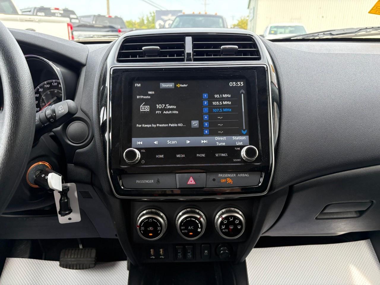 2025 Mitsubishi RVR ES AWC Photo