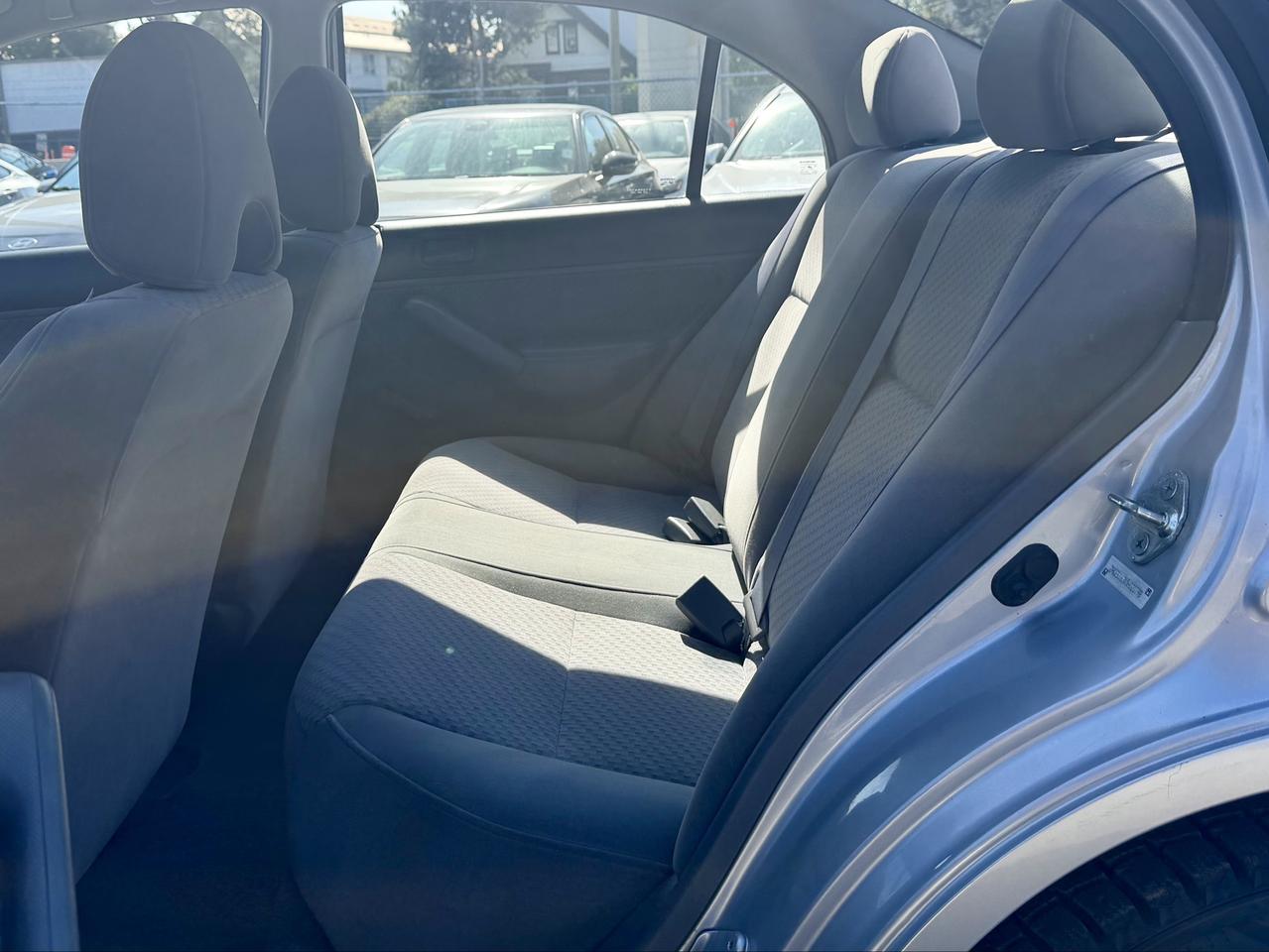 2005 Honda Civic FINANCING AVAILABLE Photo14