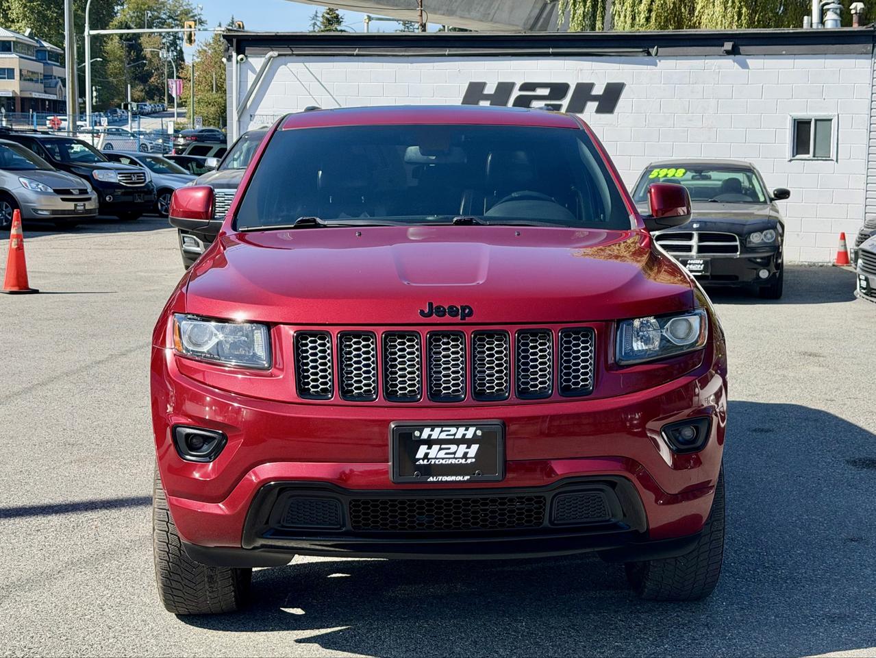 2015 Jeep Grand Cherokee FINANCING AVAILABLE Photo2