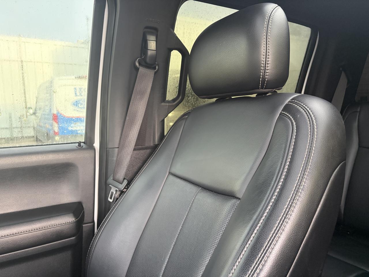 2019 Ford F-150 Lariat 4WD SuperCrew 5.5' Box Photo