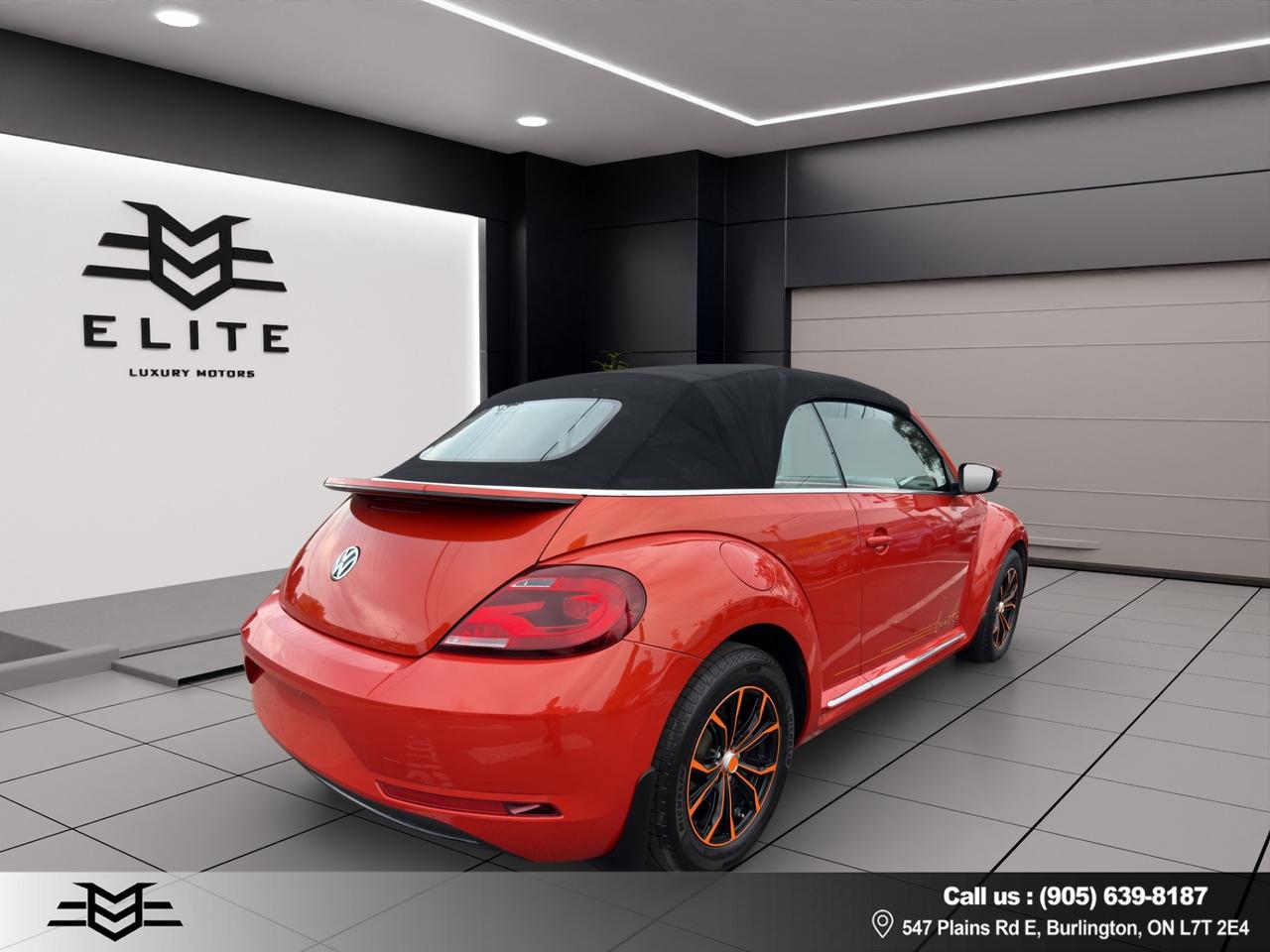 2017 Volkswagen Beetle CONVERTIBLE - Classic - Backup Camera !!! Photo