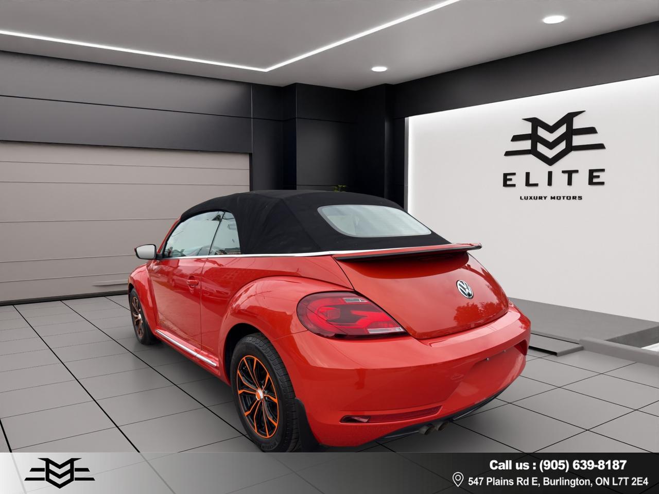 2017 Volkswagen Beetle CONVERTIBLE - Classic - Backup Camera !!! Photo