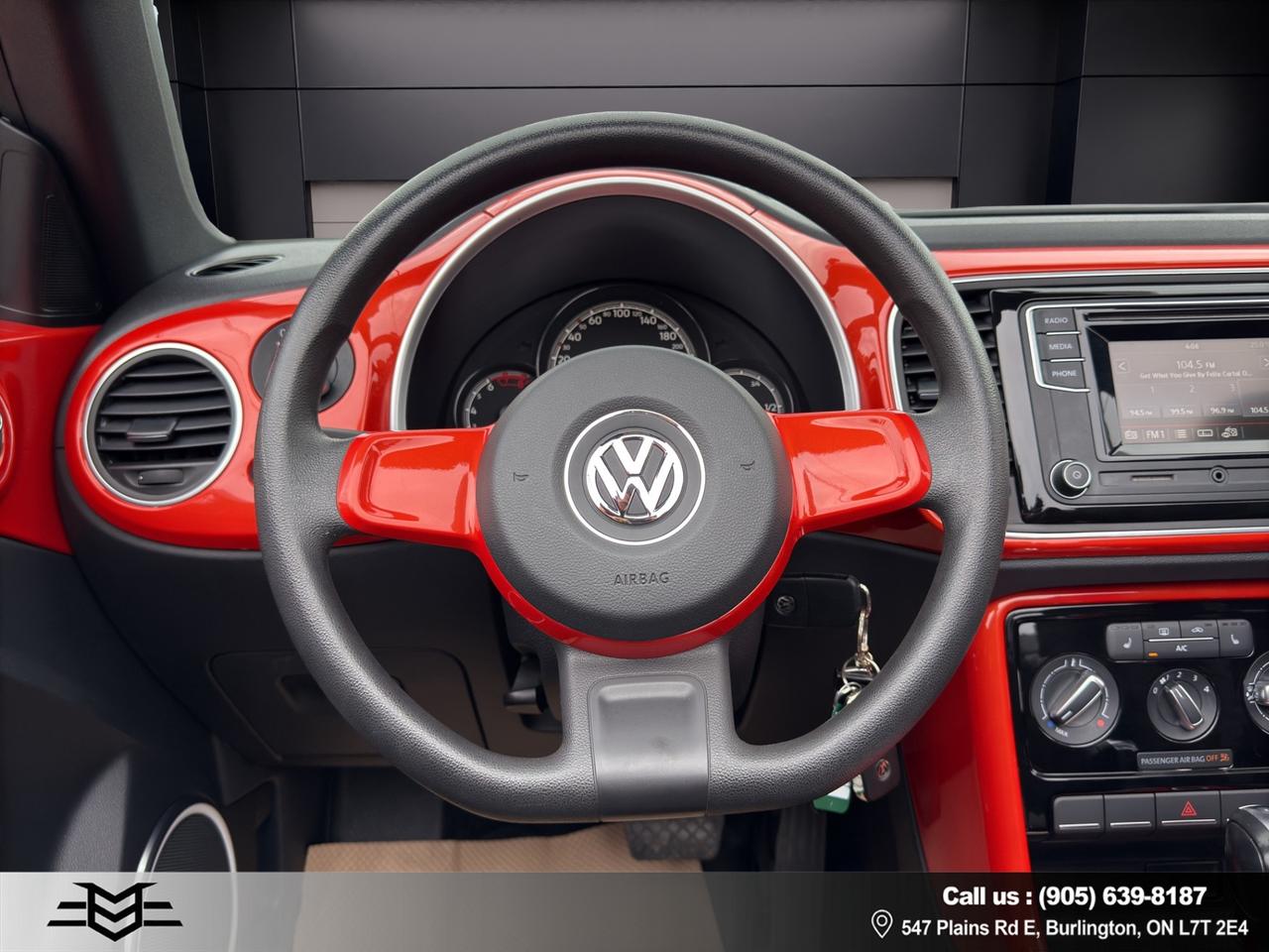 2017 Volkswagen Beetle CONVERTIBLE - Classic - Backup Camera !!! Photo
