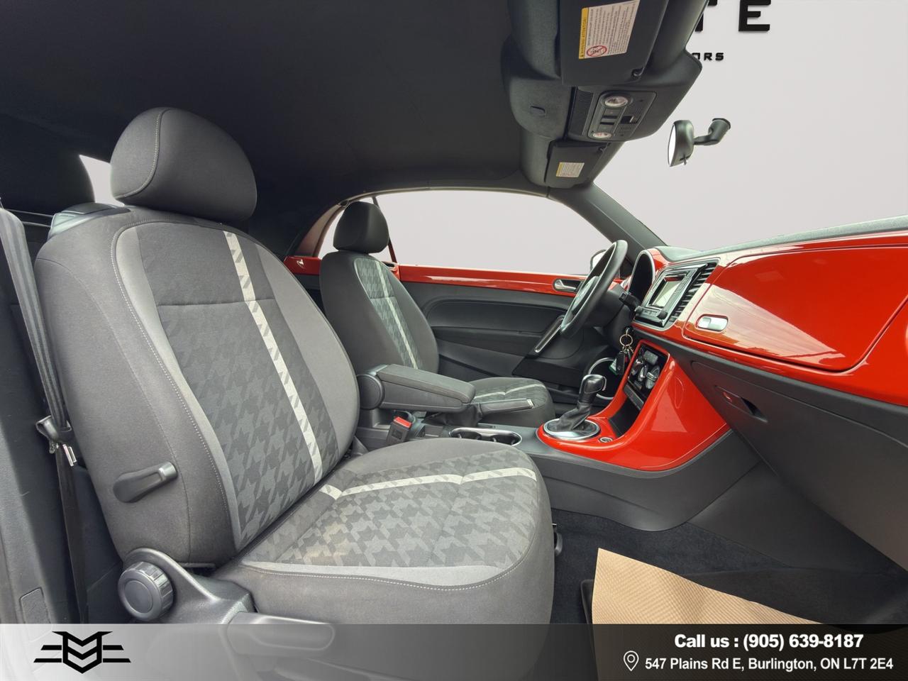 2017 Volkswagen Beetle CONVERTIBLE - Classic - Backup Camera !!! Photo