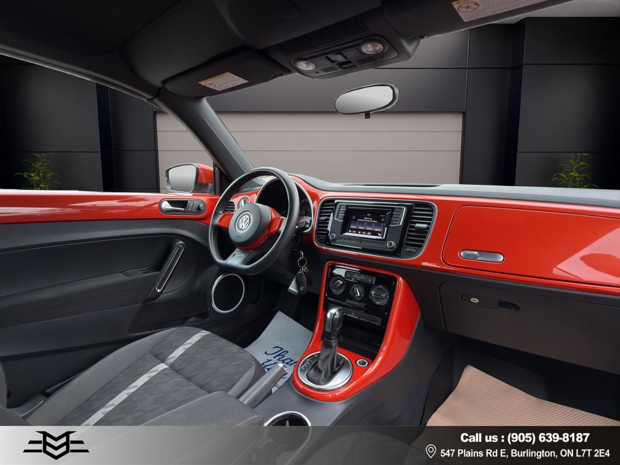 2017 Volkswagen Beetle CONVERTIBLE - Classic - Backup Camera !!! Photo