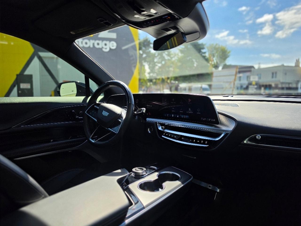 2024 Cadillac LYRIQ SPORT-AWD-LOADED-AMBIENT LIGHT Photo