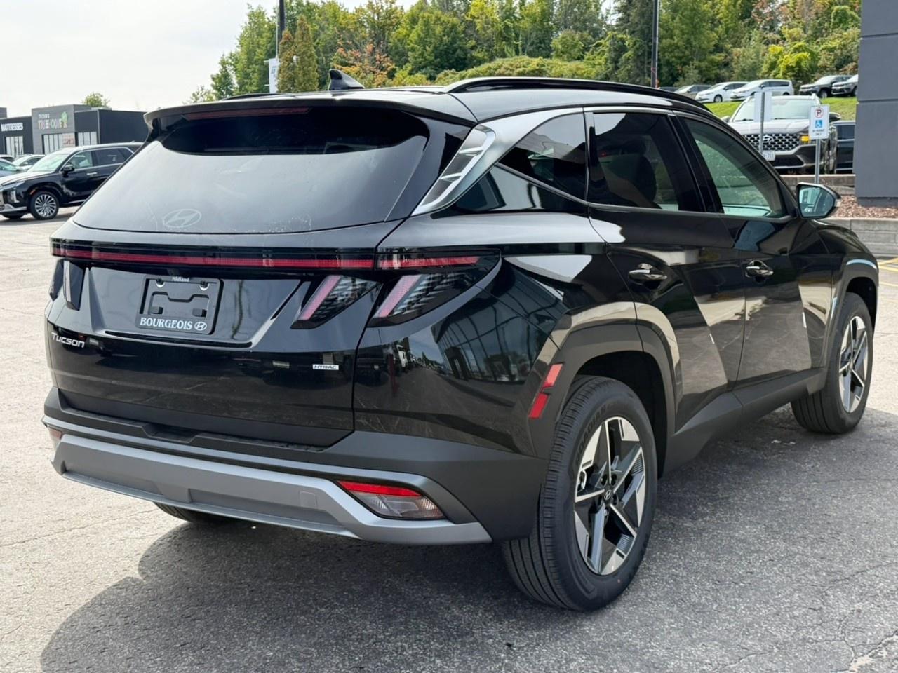 2026 Hyundai Tucson Preferred AWD w/Trend Pkg [TUCWDK2EPRTR] Photo