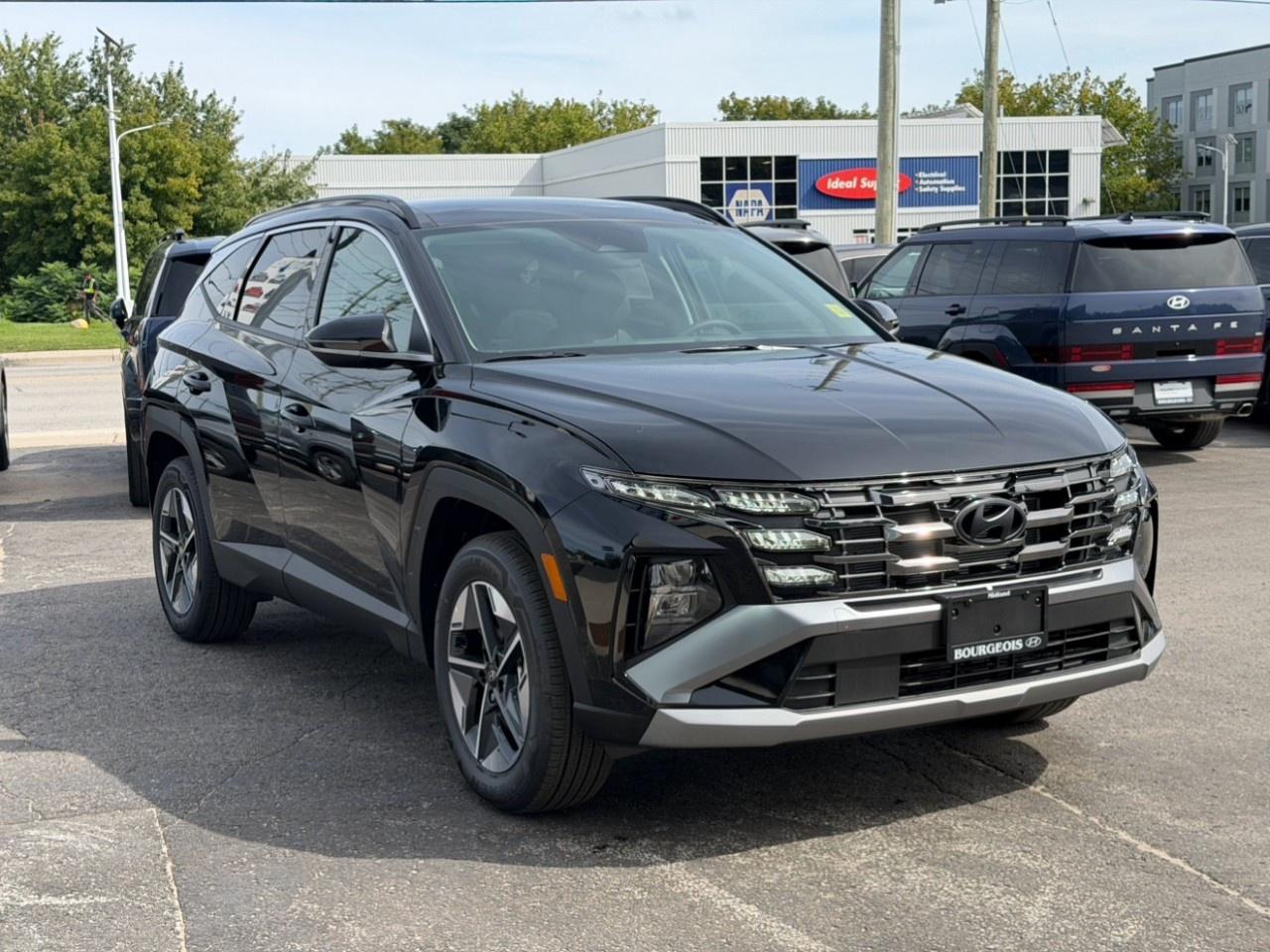 2026 Hyundai Tucson Preferred AWD w/Trend Pkg [TUCWDK2EPRTR] Photo