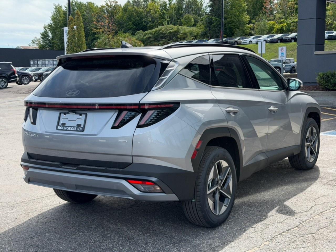 2026 Hyundai Tucson Preferred AWD w/Trend Pkg [TUCWDK2EPRTR] Photo
