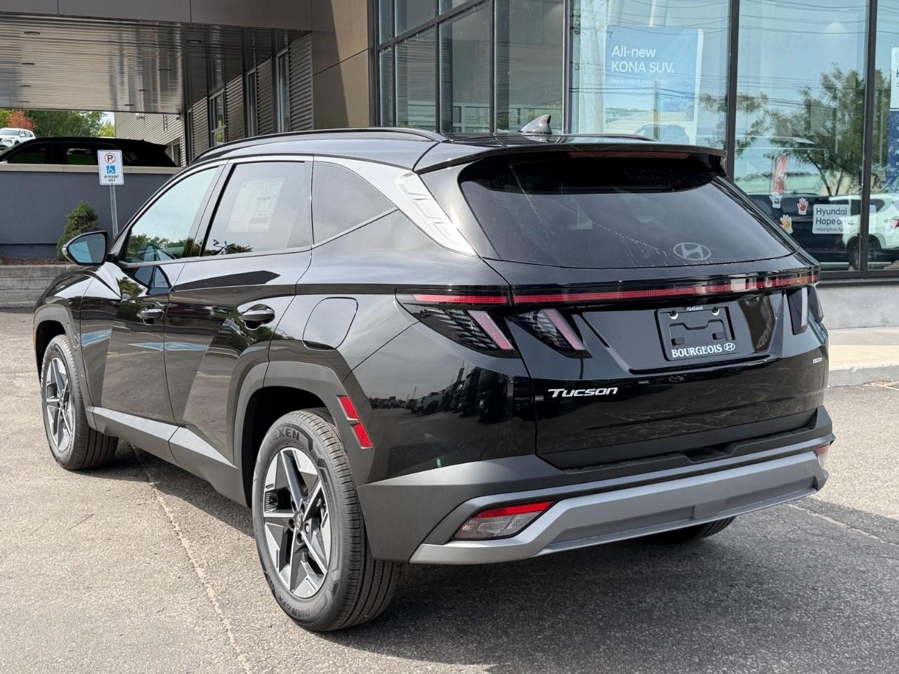2026 Hyundai Tucson Preferred AWD w/Trend Pkg [TUCWDK2EPRTR] Photo