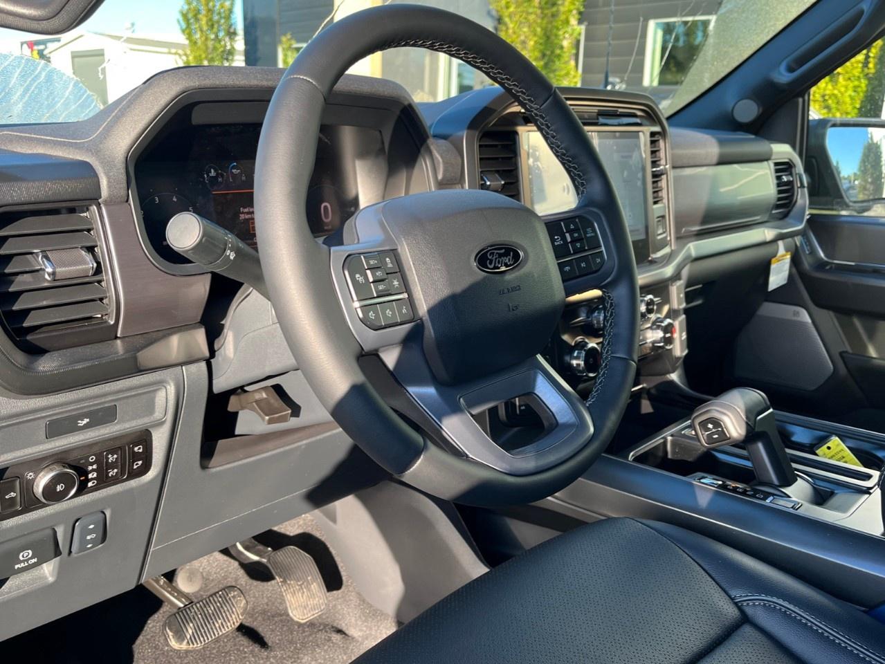 2026 Ford F-150 Lariat 4WD SuperCrew 5.5' Box Photo