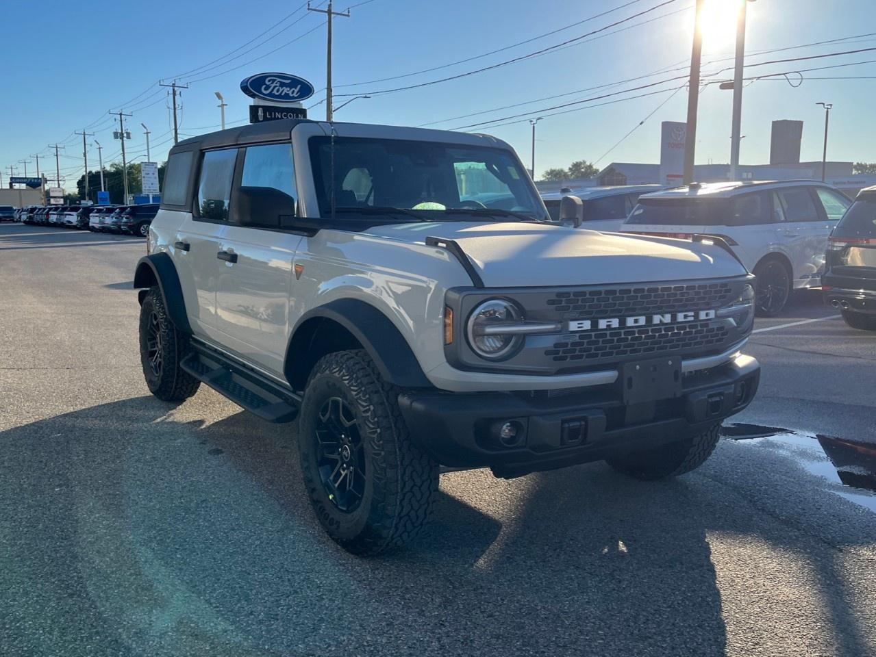2026 Ford Bronco Badlands 4 Door 4x4 Photo