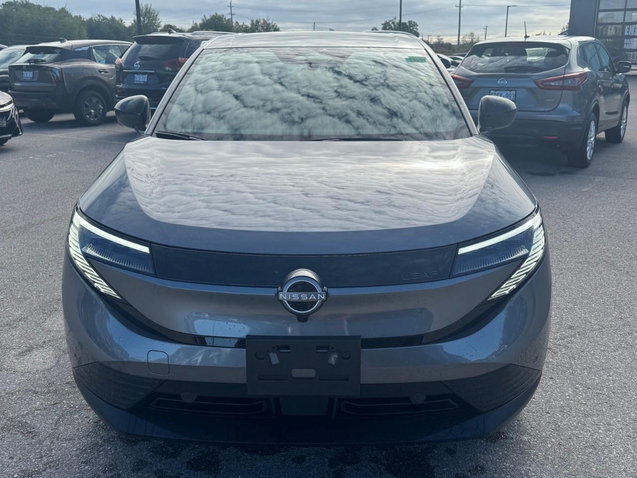 2027 Nissan Leaf SV  FWD Photo