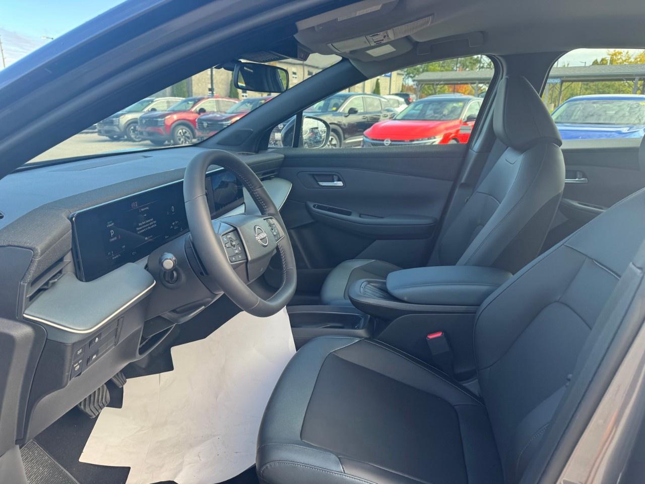 2027 Nissan Leaf SV  FWD Photo