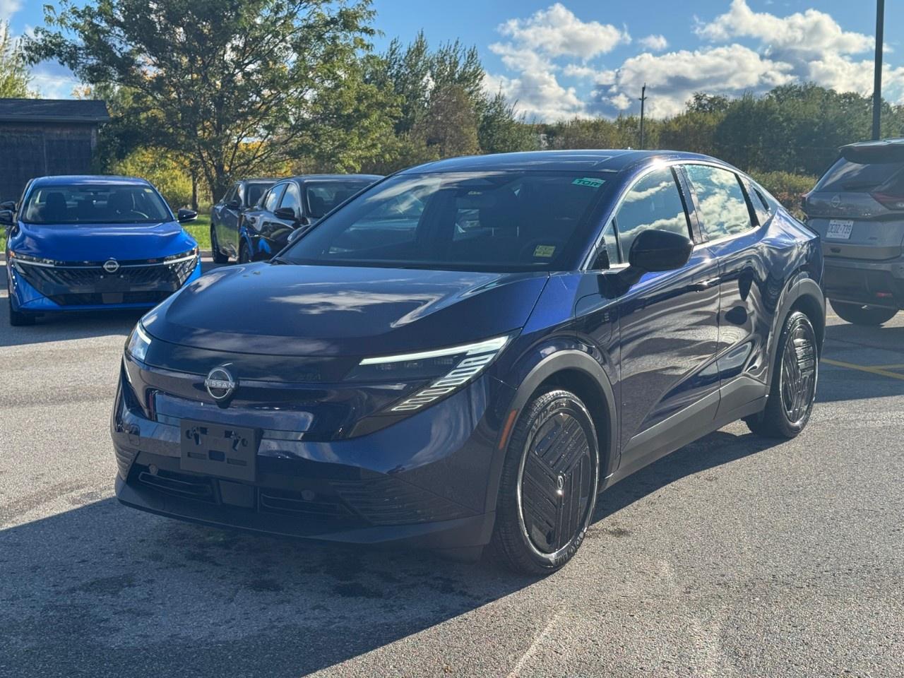 2027 Nissan Leaf S FWD Photo