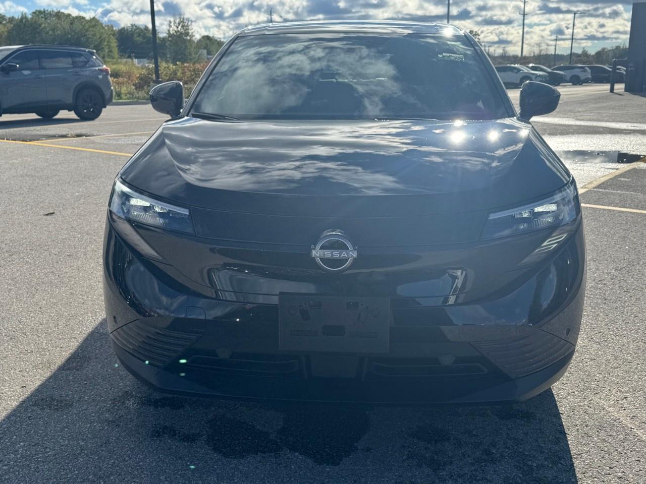 2027 Nissan Leaf S  FWD Photo