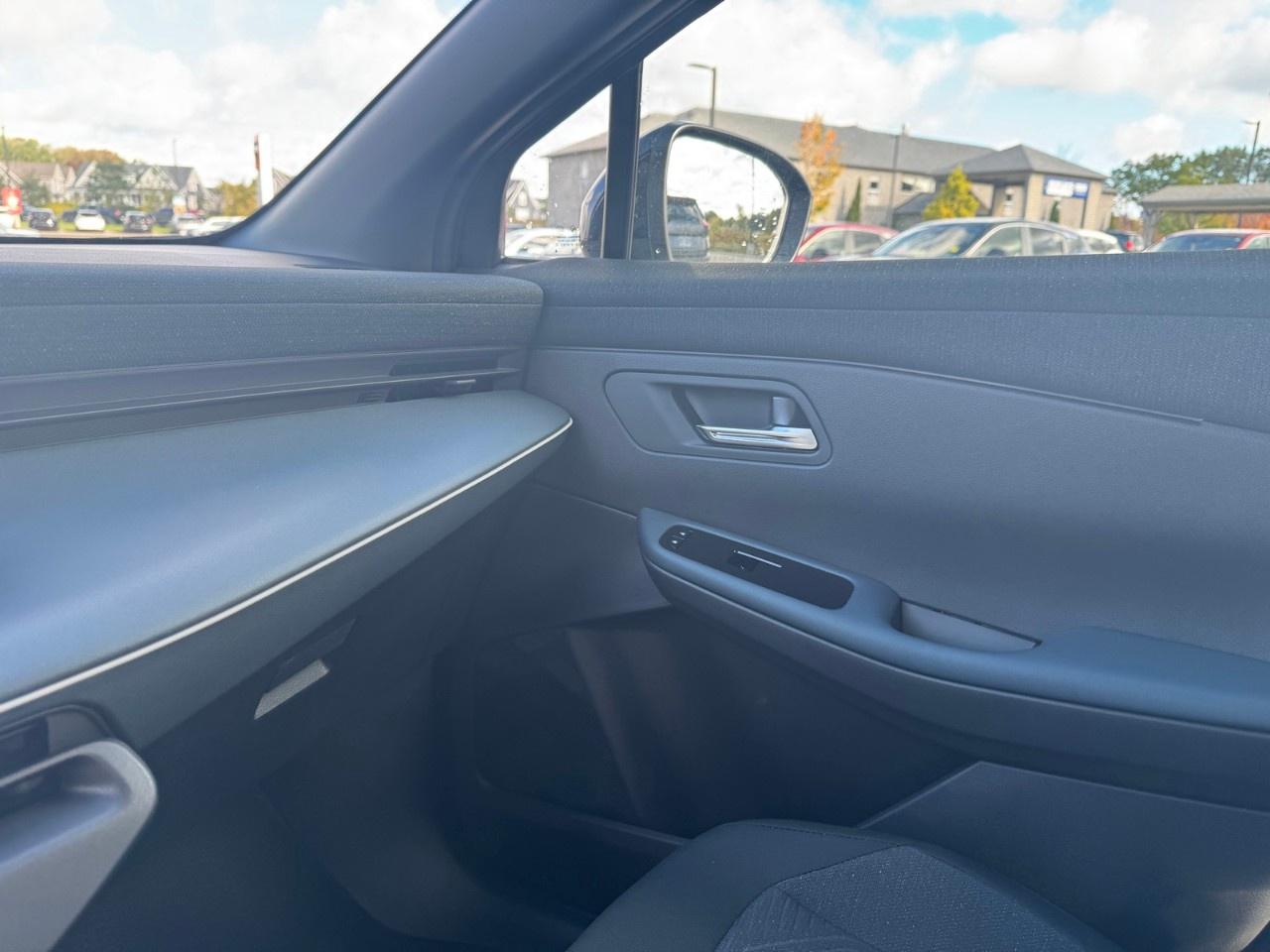 2027 Nissan Leaf S  FWD Photo