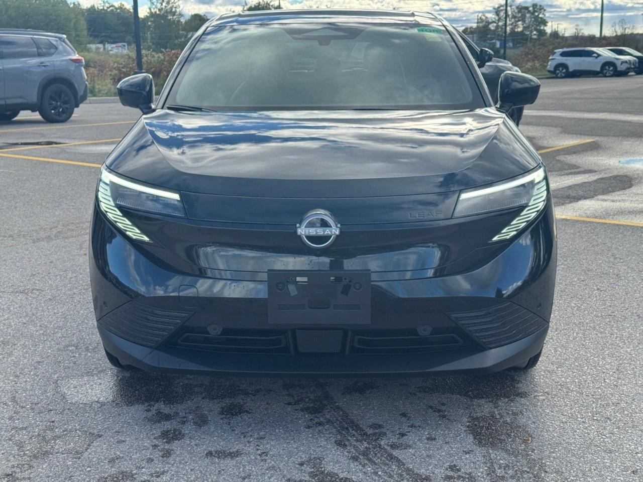2027 Nissan Leaf SV  FWD Photo