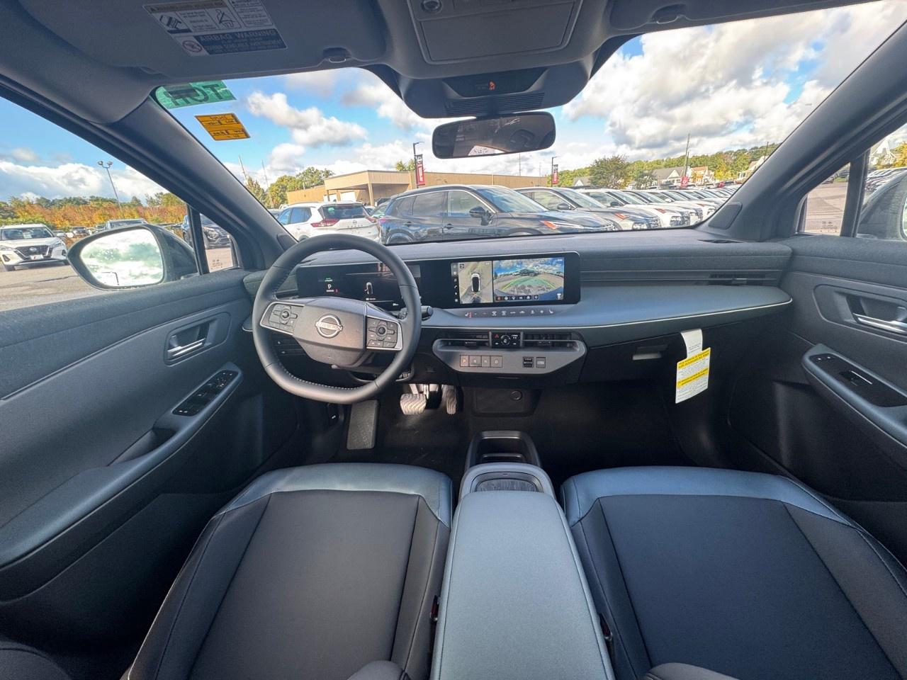 2027 Nissan Leaf SV  FWD Photo