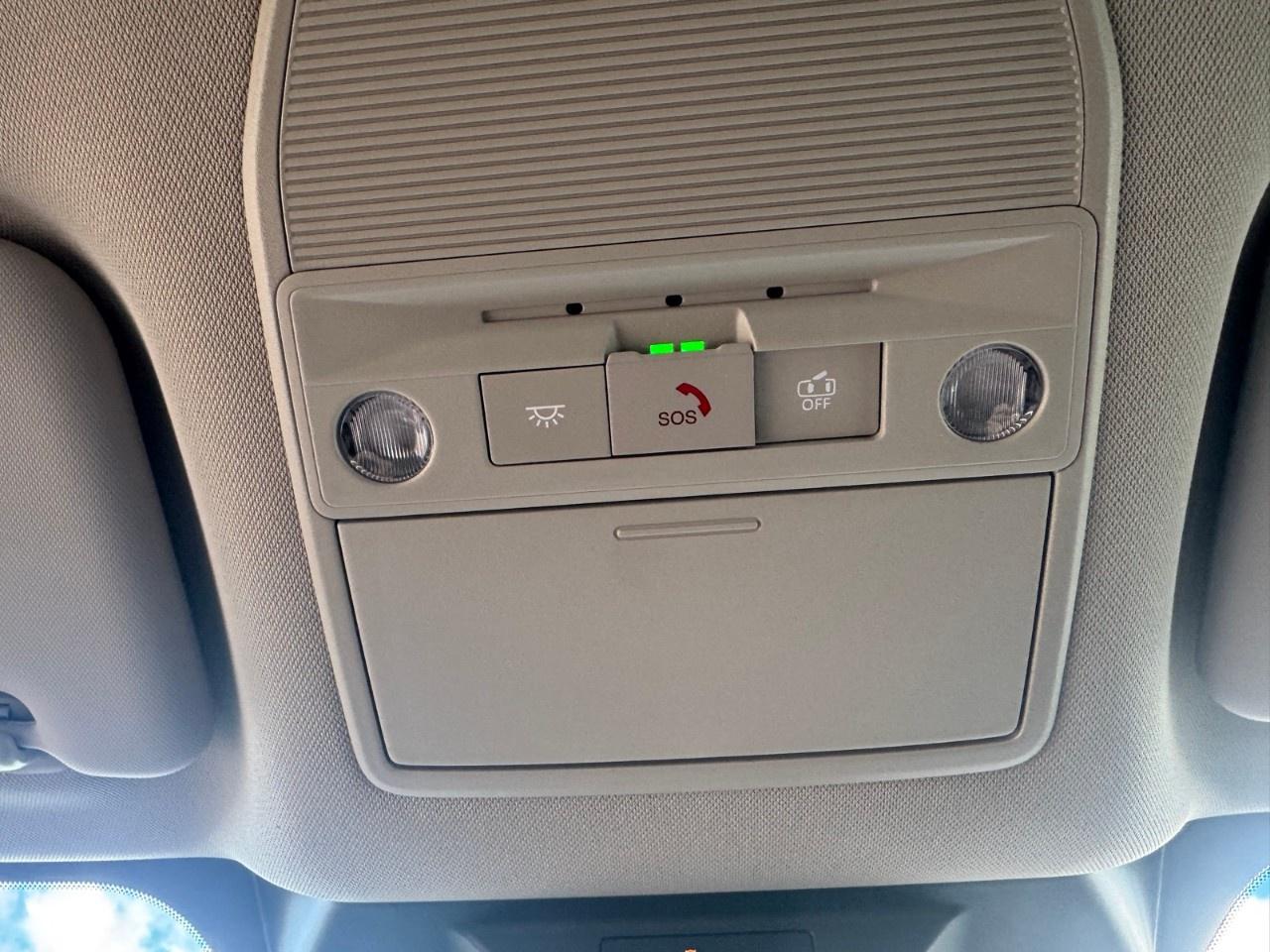 2027 Nissan Leaf SV  FWD Photo