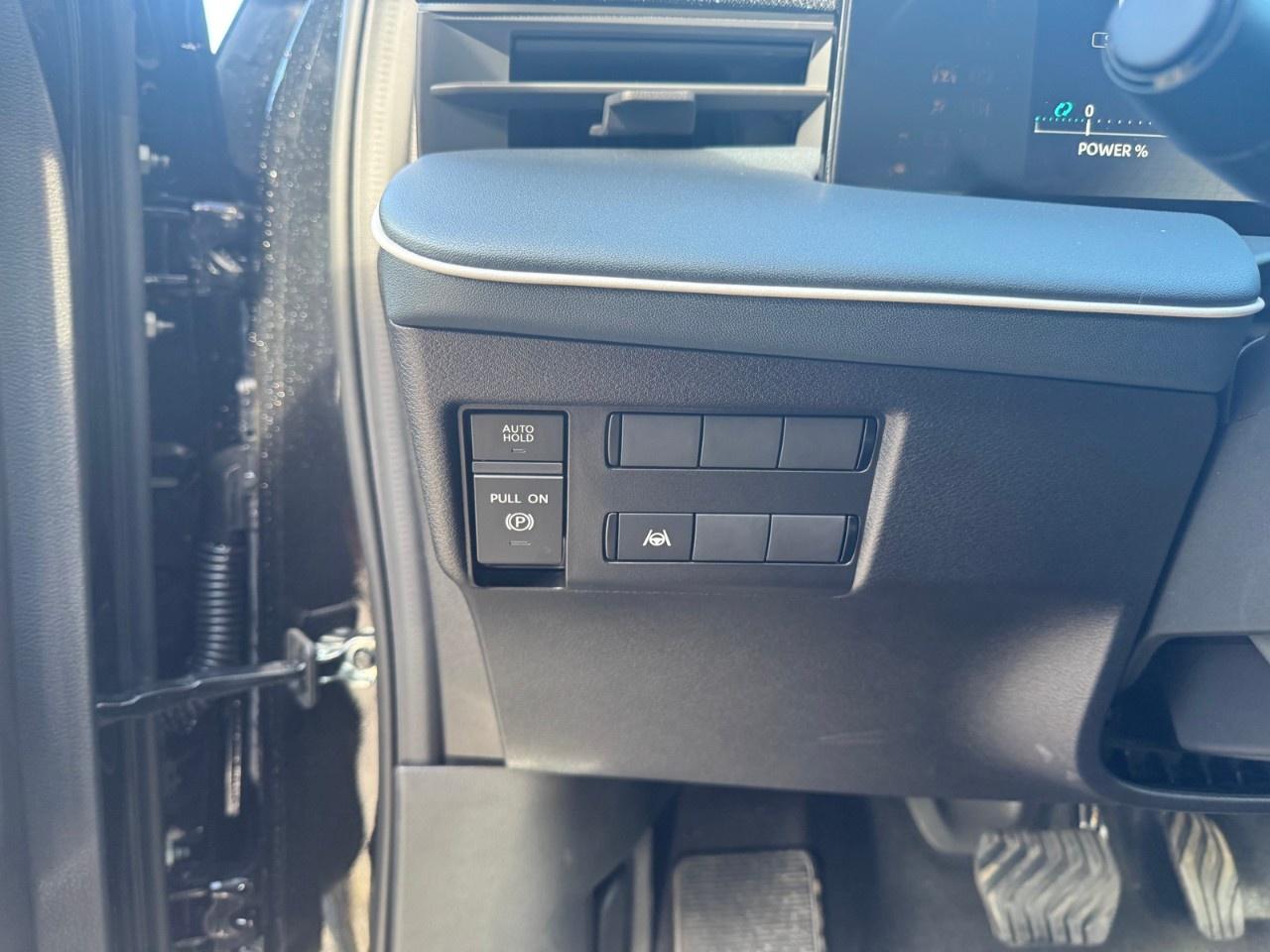 2027 Nissan Leaf S  FWD Photo