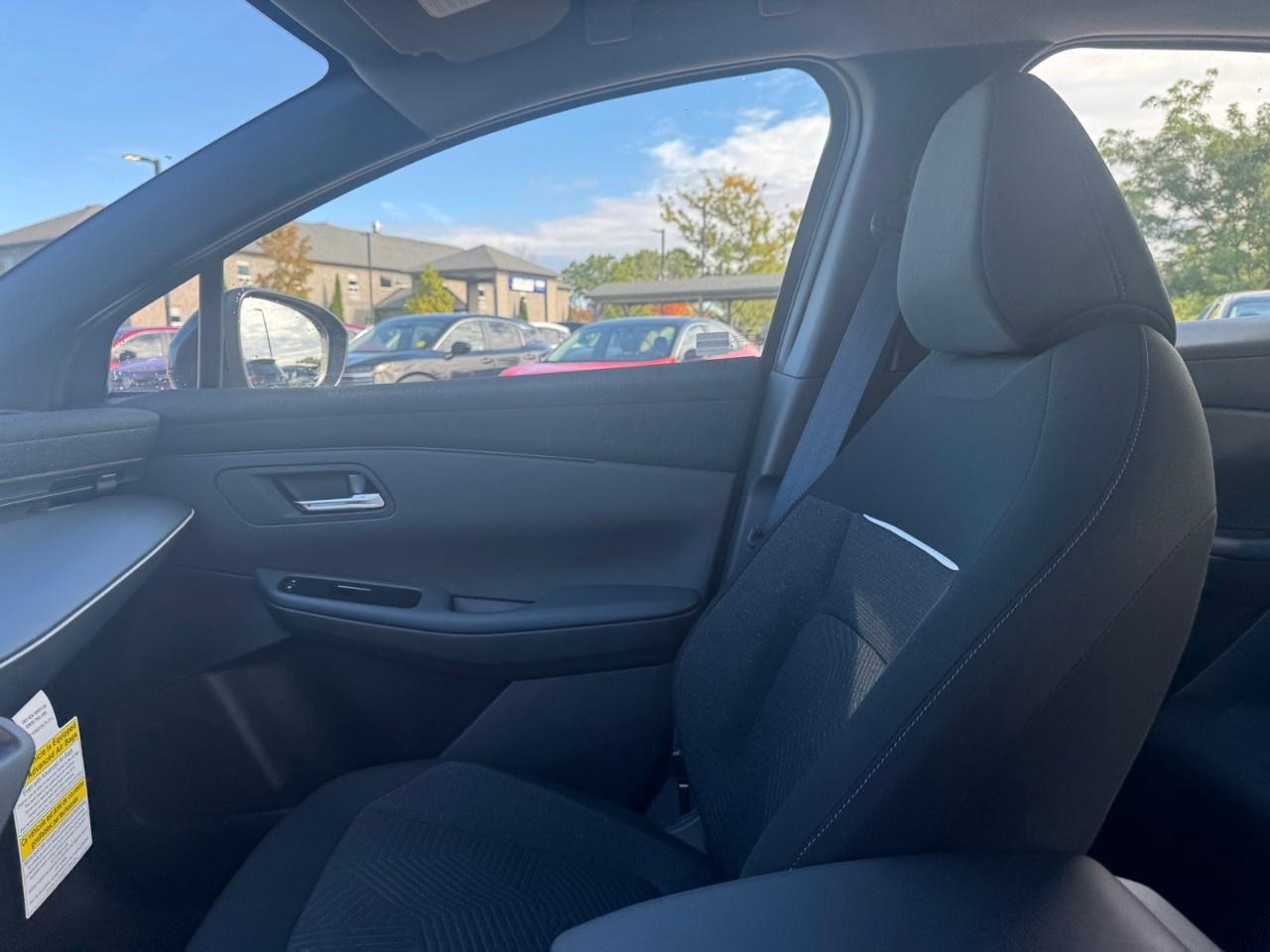 2027 Nissan Leaf S  FWD Photo