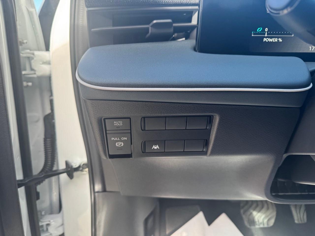 2027 Nissan Leaf S  FWD Photo