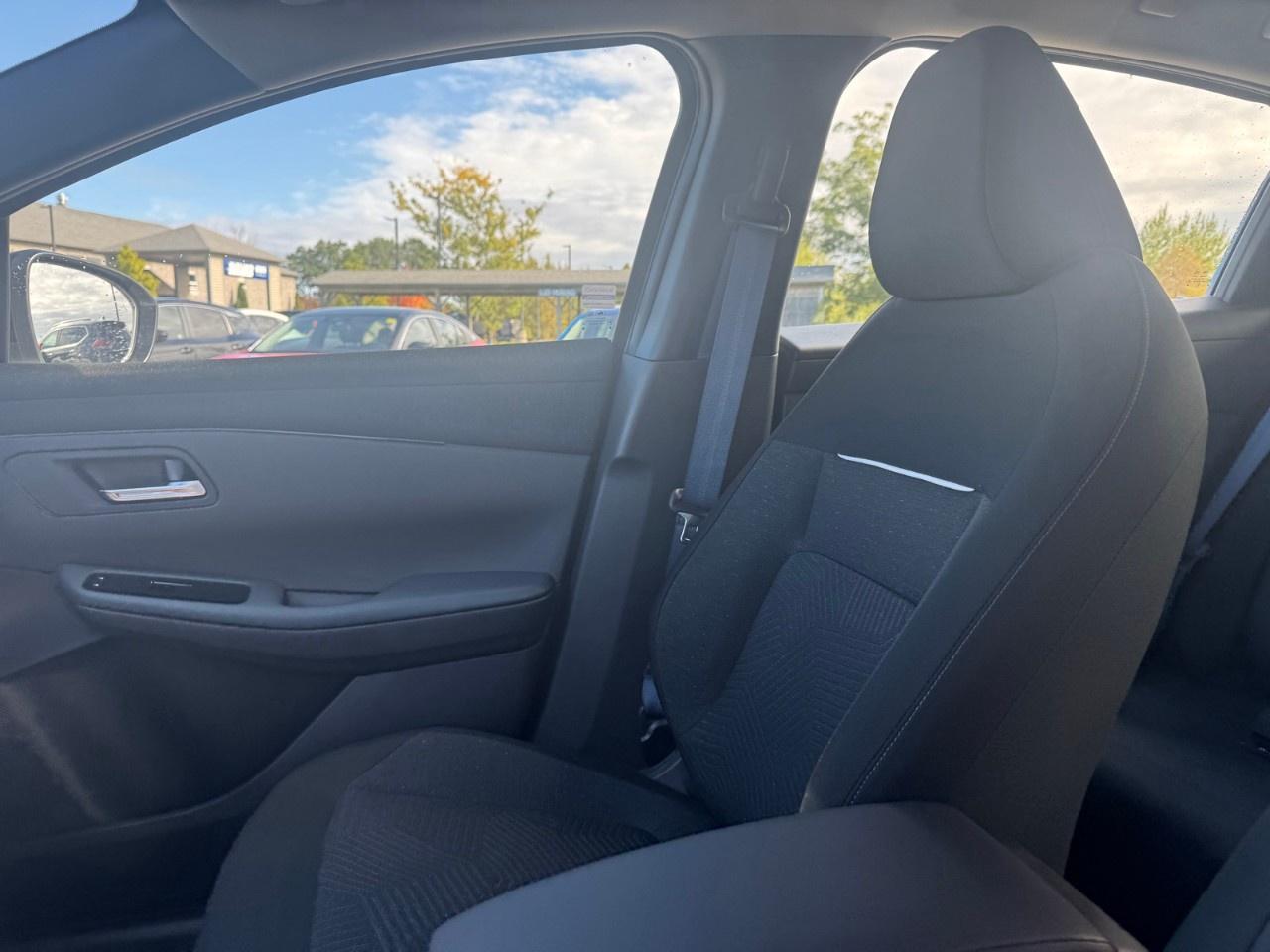 2027 Nissan Leaf S  FWD Photo