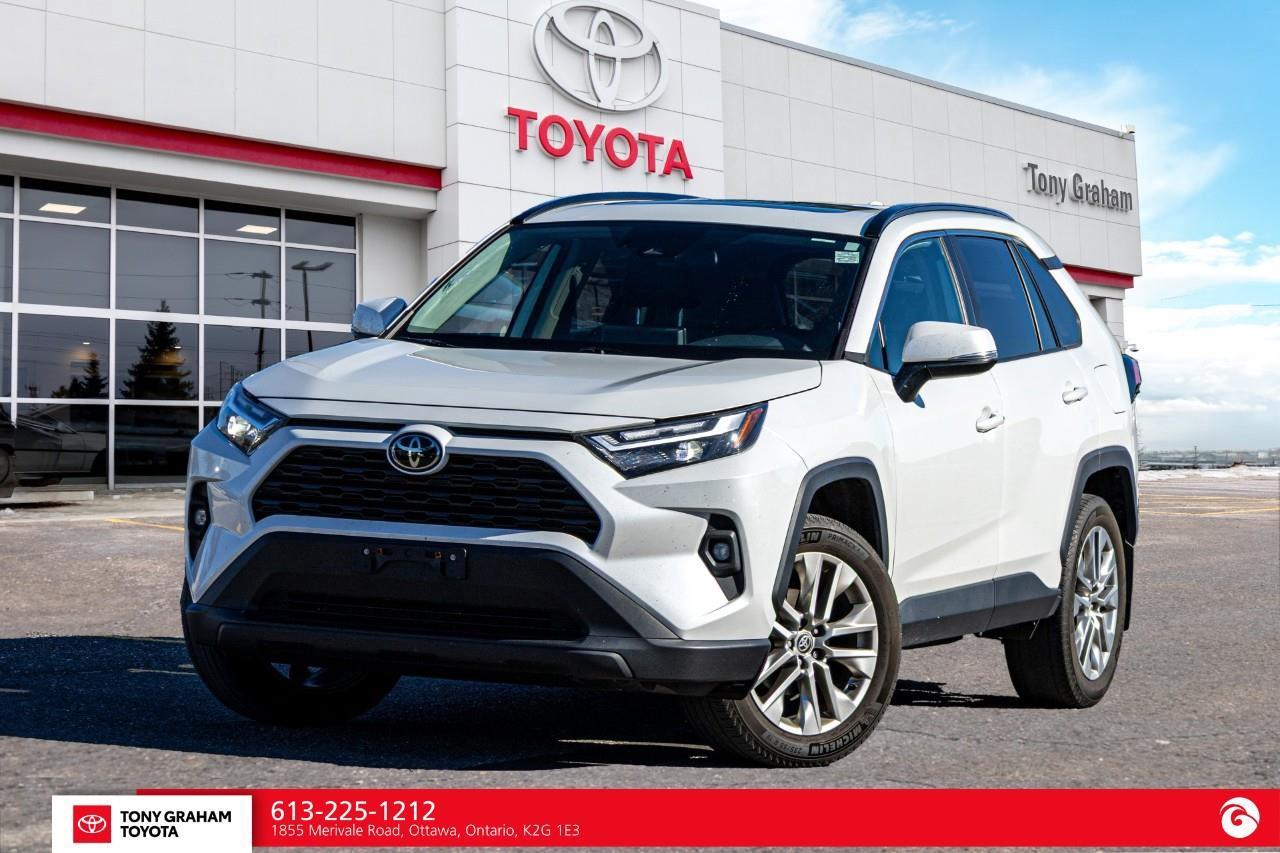2024 Toyota RAV4 XLE Premium Package Photo0
