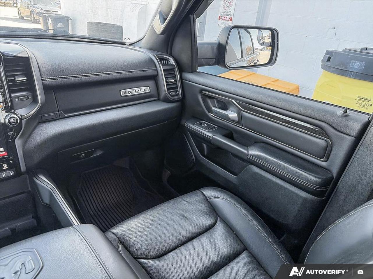 2022 RAM 1500 Rebel PREMIUM ALPINE AUDIO | NAV Photo