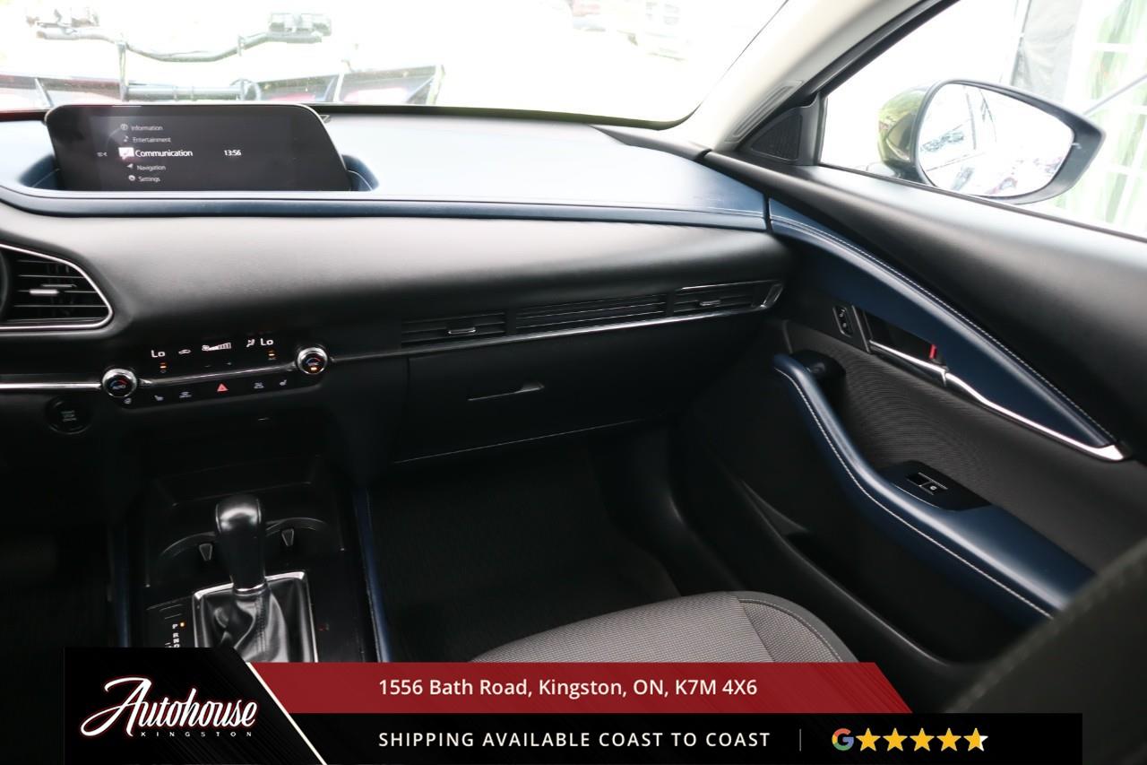 2021 Mazda CX-30 GS ONLY 49,700 KM!!! Photo