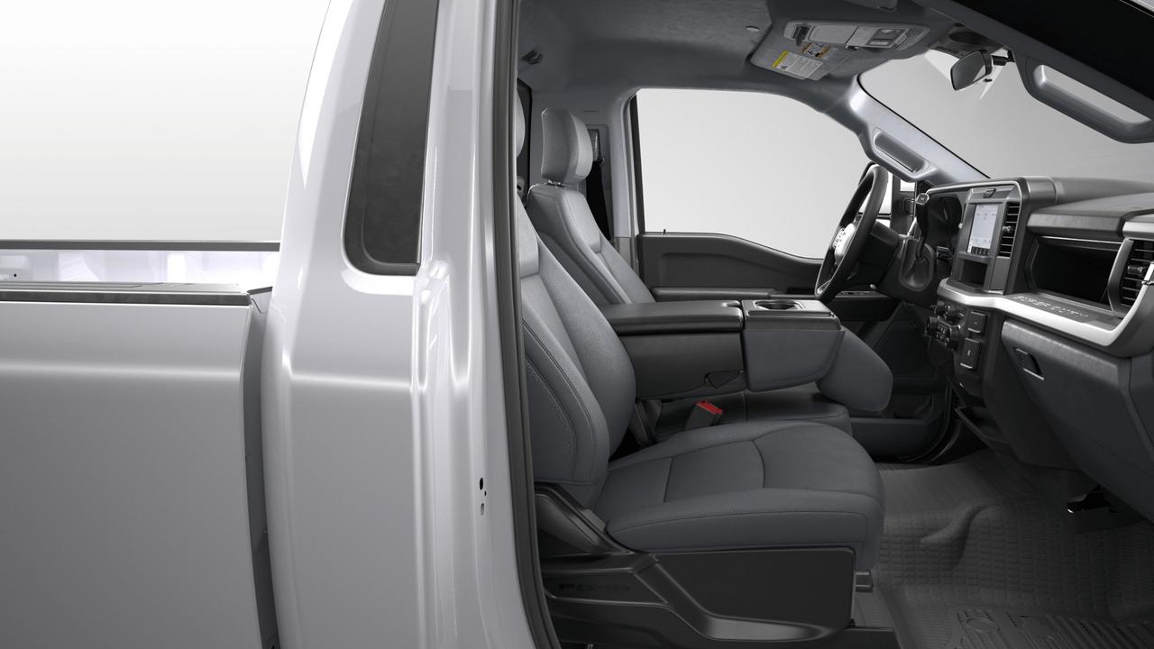 2026 Ford F-250 Super Duty SRW XL Photo5