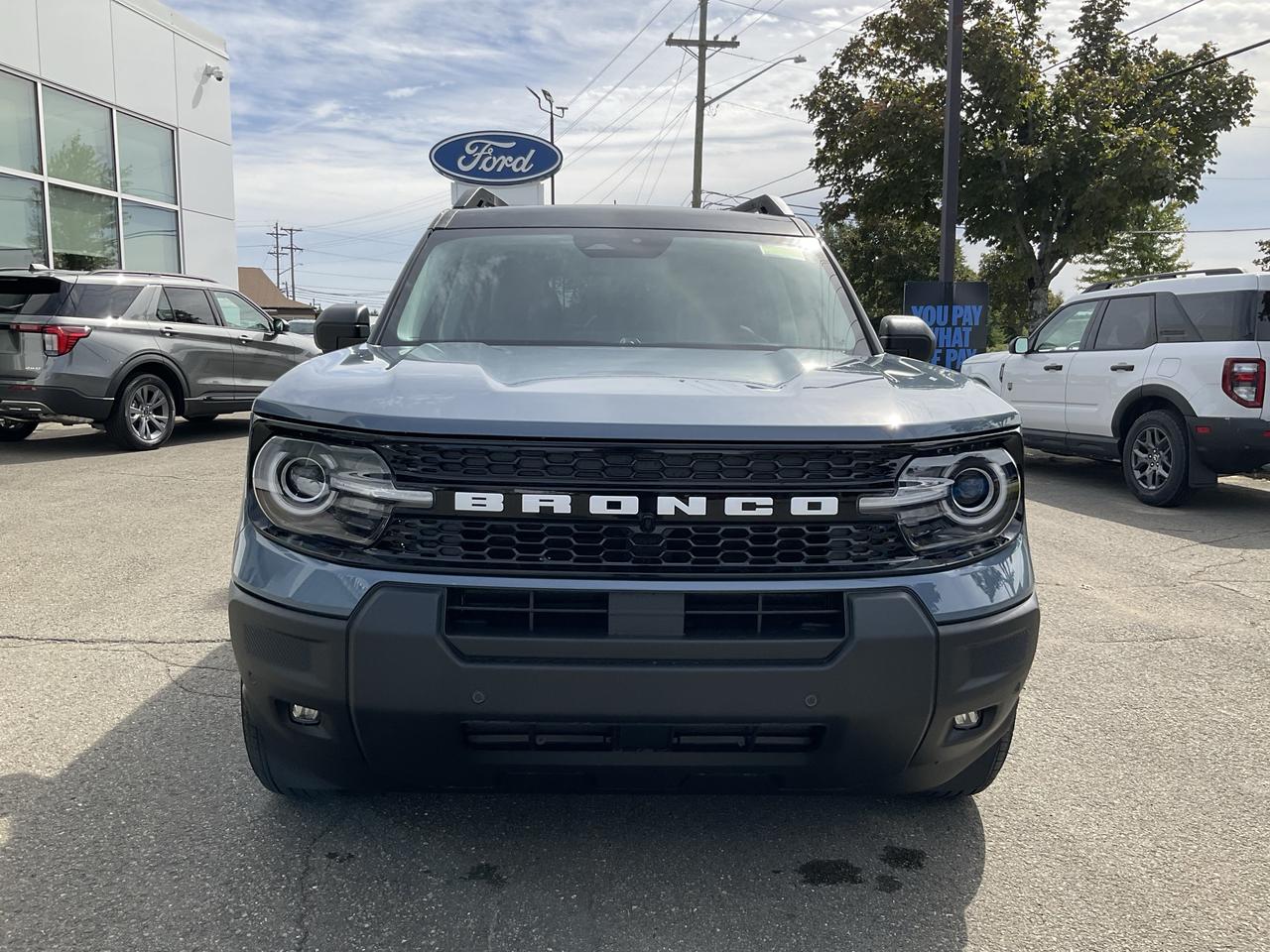 2026 Ford Bronco Sport Outer Banks Photo1