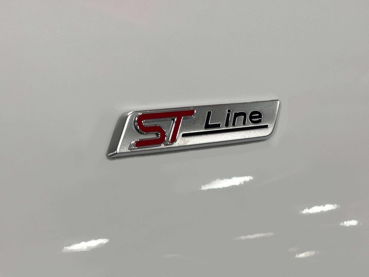 2023 Ford Escape ST-Line|HYBRID|AWD|LEATHER|REDSTITCHED|SAFETYTECH| Photo
