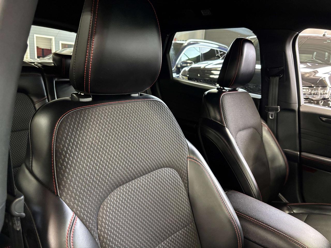 2023 Ford Escape ST-Line|HYBRID|AWD|LEATHER|REDSTITCHED|SAFETYTECH| Photo