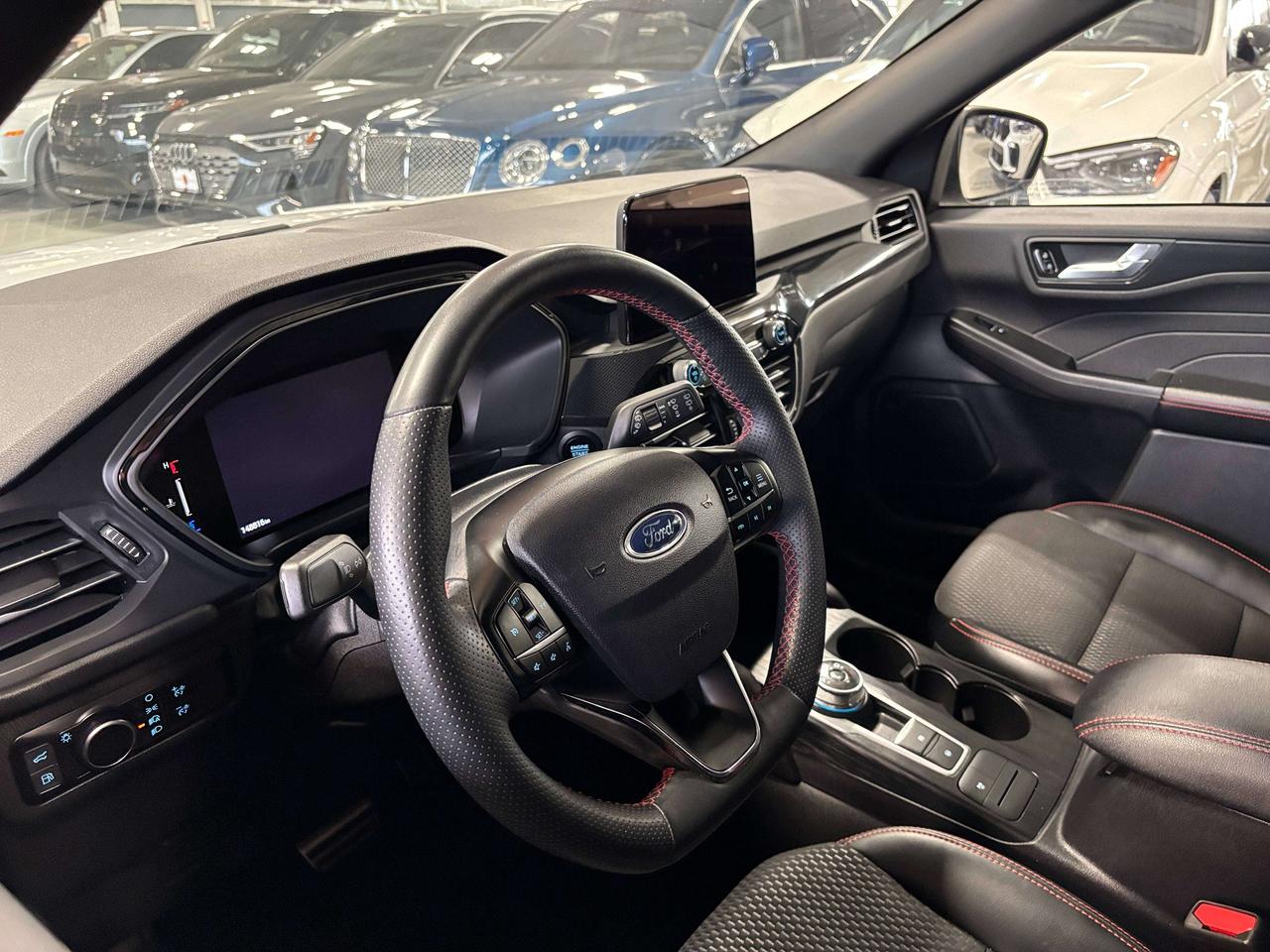 2023 Ford Escape ST-Line|HYBRID|AWD|LEATHER|REDSTITCHED|SAFETYTECH| Photo