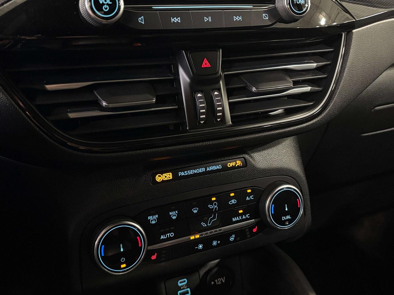 2023 Ford Escape ST-Line|HYBRID|AWD|LEATHER|REDSTITCHED|SAFETYTECH| Photo