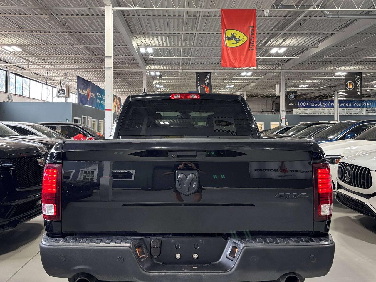 2022 RAM 1500 Warlock|V8HEMI|4X4|CLASSIC|REMOTESTART|BACKUPCAM|+ Photo