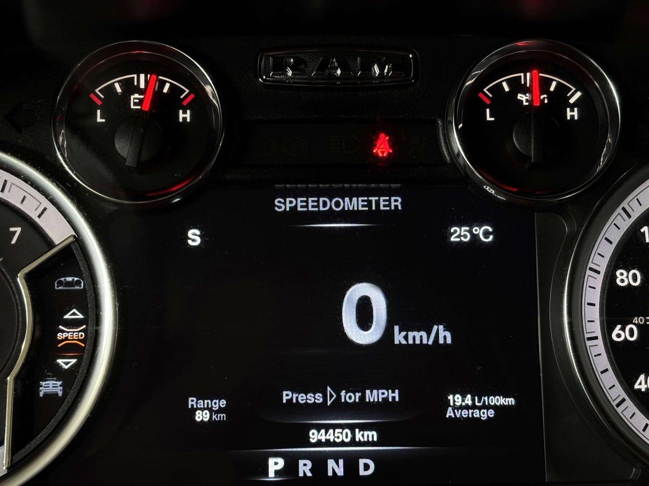 2022 RAM 1500 Warlock|V8HEMI|4X4|CLASSIC|REMOTESTART|BACKUPCAM|+ Photo