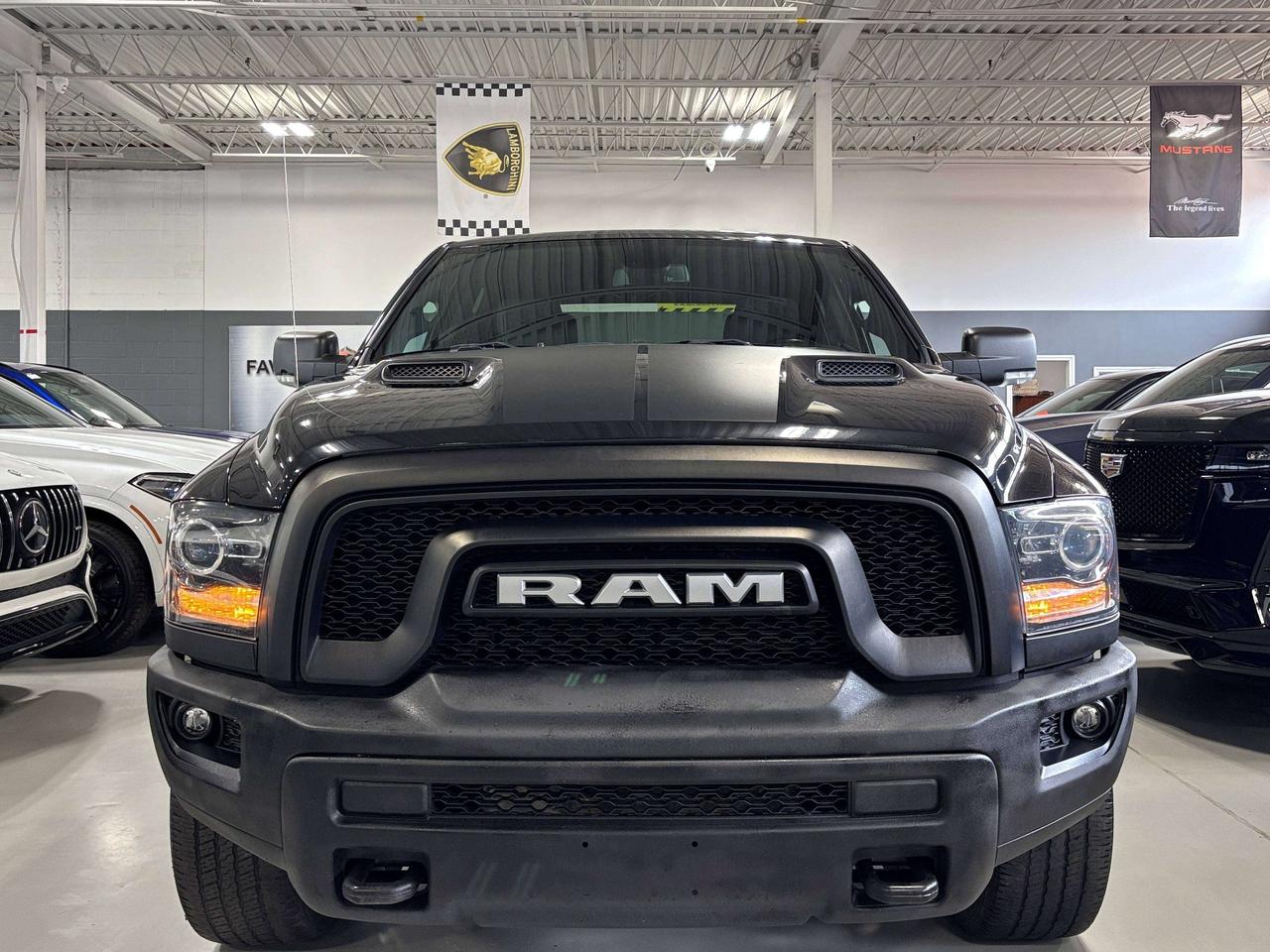 2022 RAM 1500 Warlock|V8HEMI|4X4|CLASSIC|REMOTESTART|BACKUPCAM|+ Photo