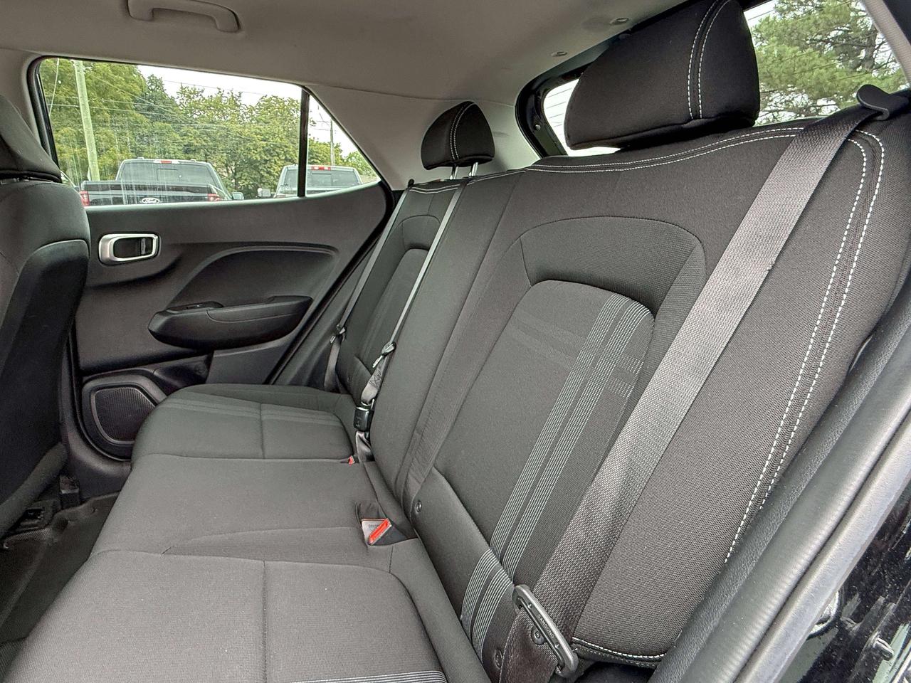 2022 Hyundai Venue Preferred | BLUETOOTH | BLIND SPOT | REMOTE START Photo