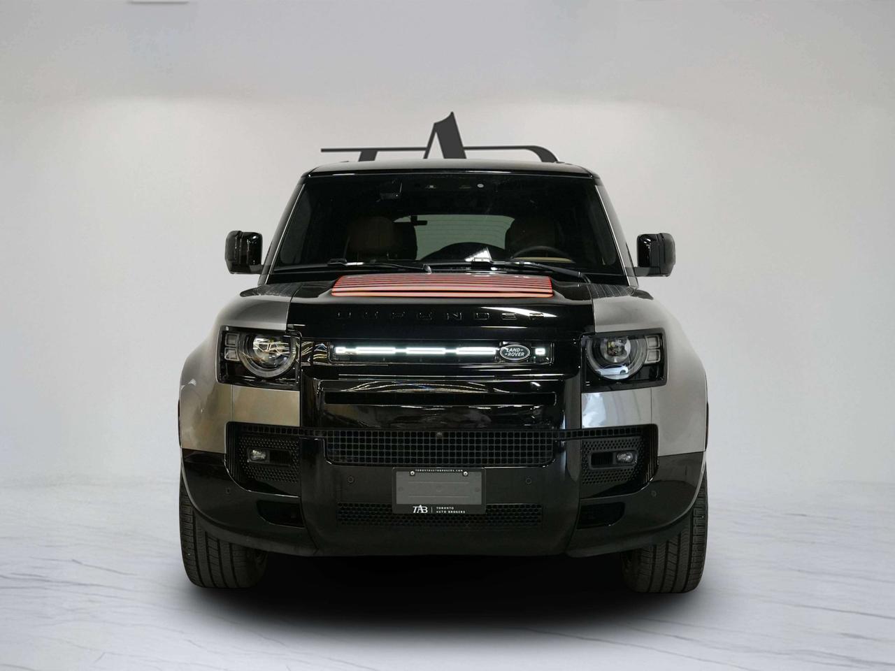 2025 Land Rover Defender X | P400 | 130 | 7 PASS | 22 IN Photo