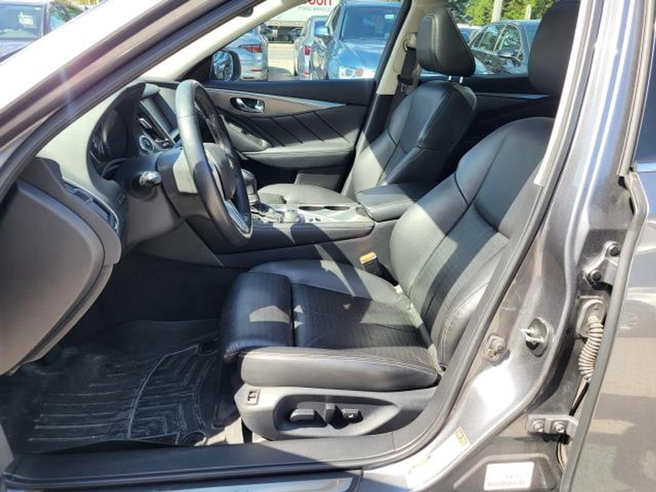 2019 Infiniti Q50 SIGNATURE Photo