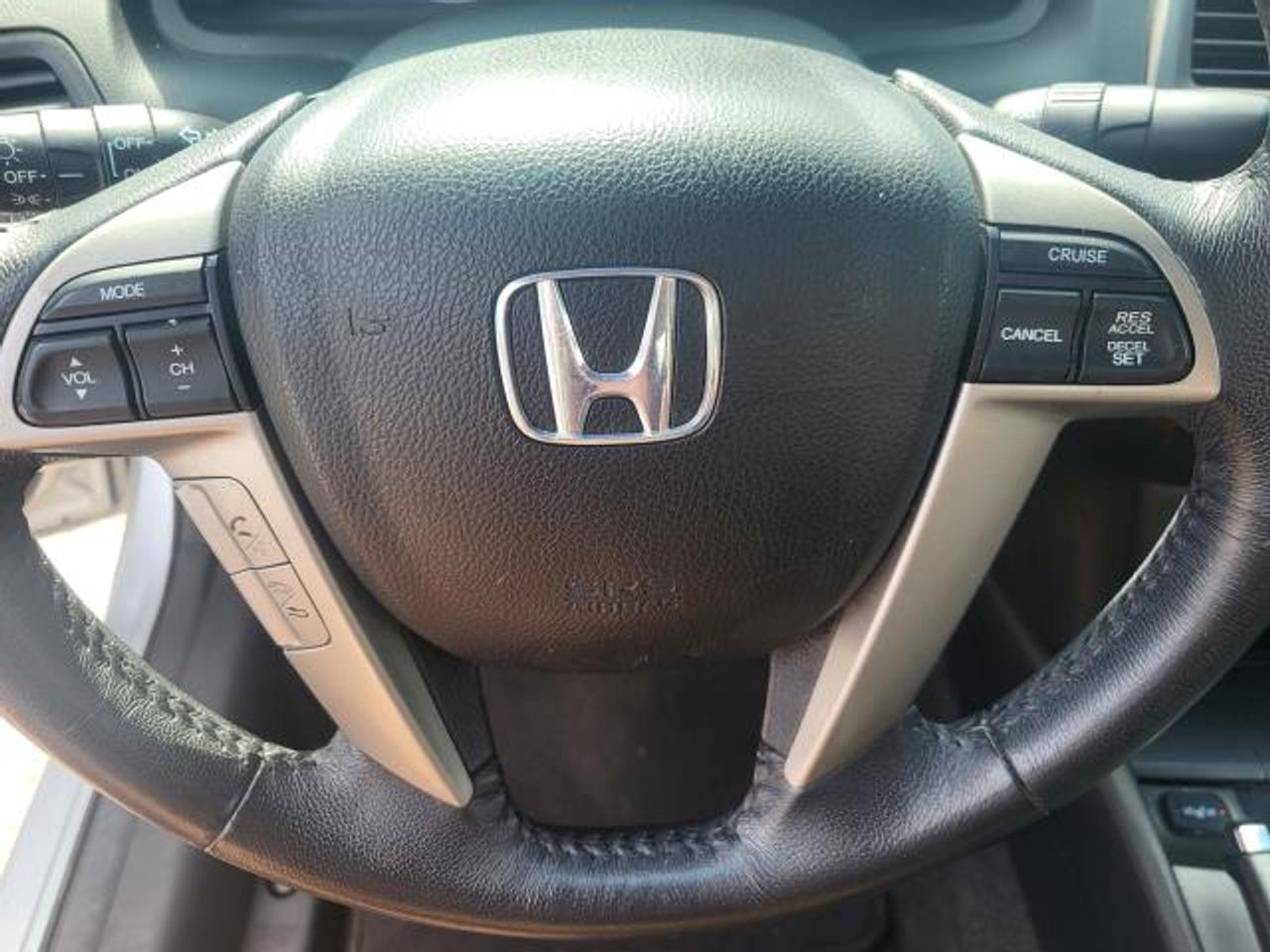 2012 Honda Accord EX-L V6 Photo