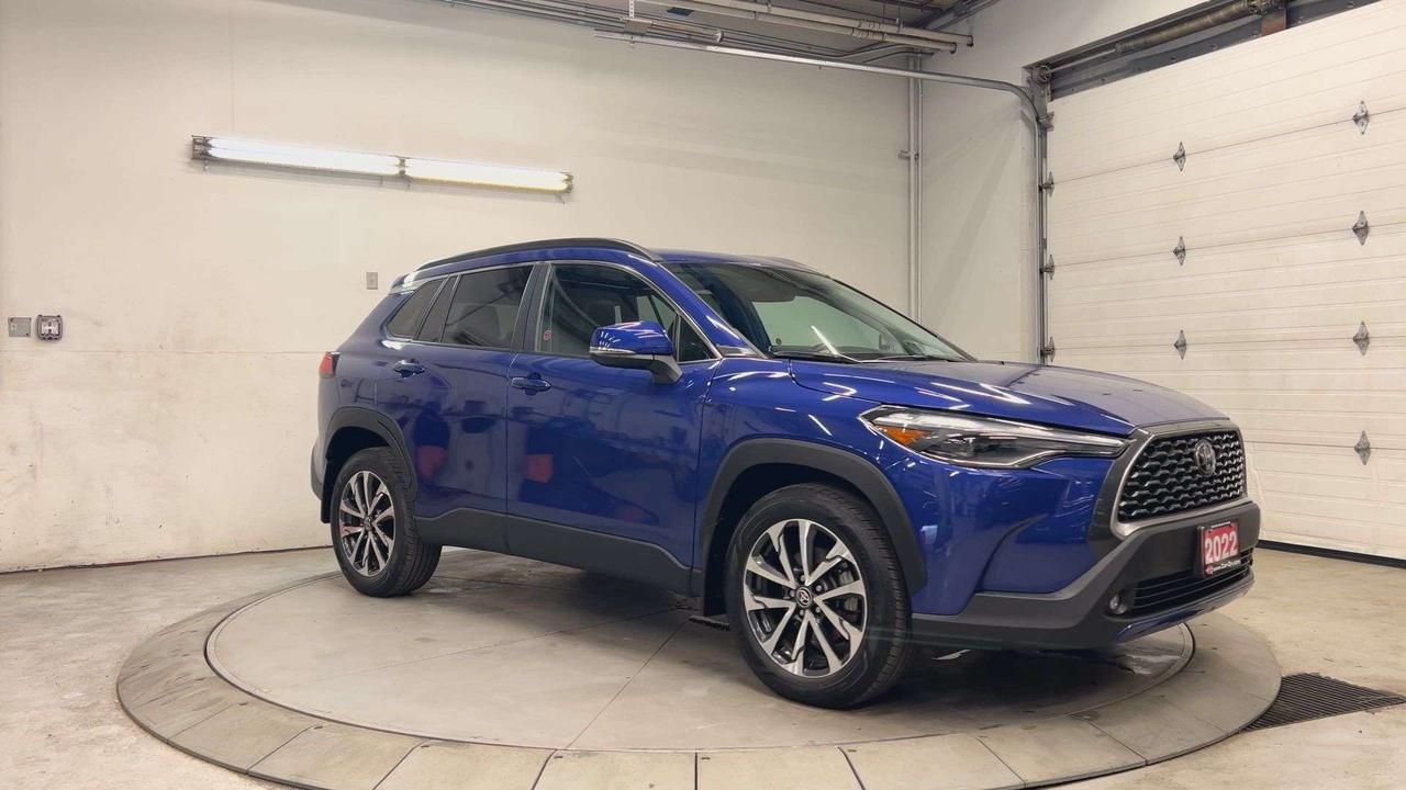 2022 Toyota Corolla Cross XLE AWD | LOW KMS! |HTD LEATHER |SUNROOF |CARPLAY Photo